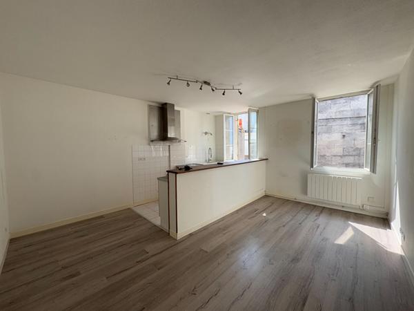 Appartement T3 de 65 m² en hypercentre - Dernier étage