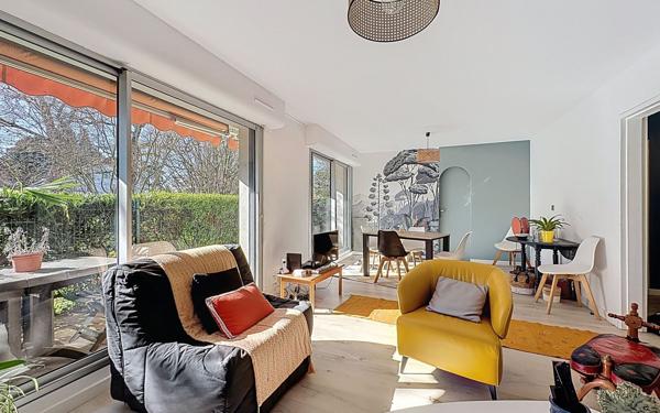 Appartement à vendre    3 pièces •  Pau