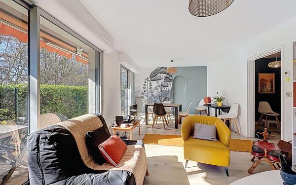 Appartement à vendre    3 pièces •  Pau