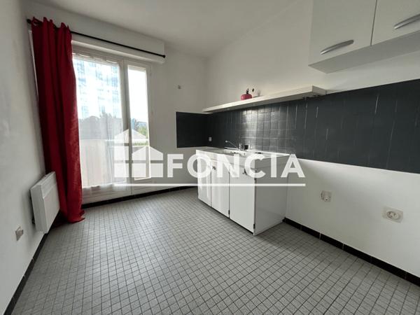 Location Studio 41.5 m² - RESIDENCE LES ARCHERS Rethel 08300