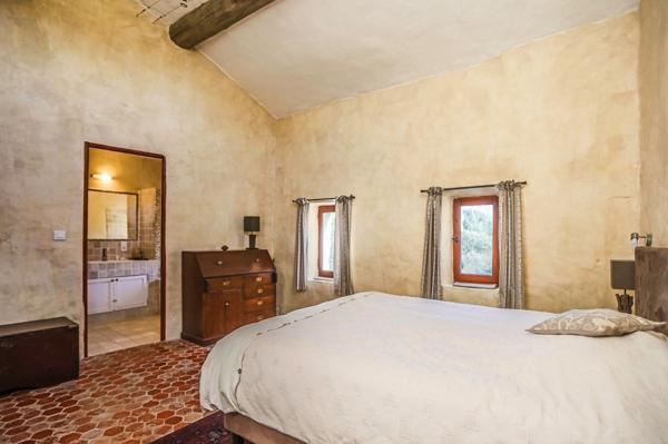 Vente Maison de luxe Saumane-de-Vaucluse 12 Pièces 350 m²