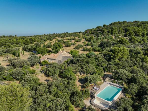 Vente Maison de luxe Saumane-de-Vaucluse 12 Pièces 350 m²