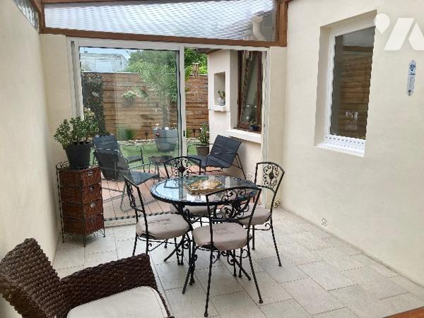 SAINT-QUENTIN, MAISON DE VILLE AVEC 4 CHAMBRES