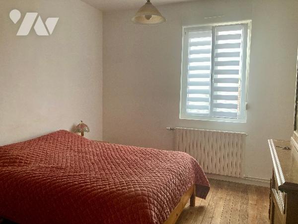 SAINT-QUENTIN, MAISON DE VILLE AVEC 4 CHAMBRES