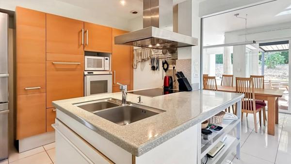 Coup de cœur de l'agence. Maison de plain-pied 165 m²