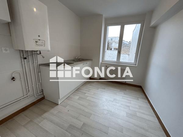 Location Appartement 2 pièces 50.44 m² - 16 RUE ALSACE LORRAINE Poitiers 86000