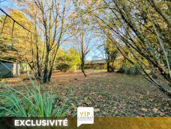 GARANTIE 12 MOIS INCLUS ! Maison de ville avec garage et grand jardin !