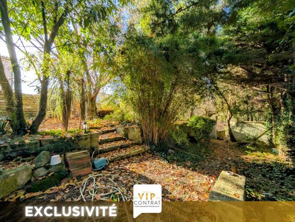 GARANTIE 12 MOIS INCLUS ! Maison de ville avec garage et grand jardin !