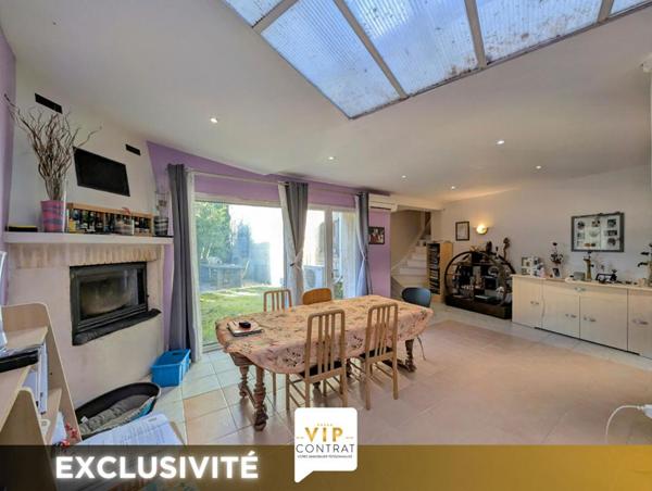 GARANTIE 12 MOIS INCLUS ! Maison de ville avec garage et grand jardin !