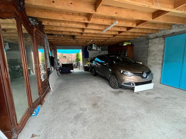 Maison de ville Vichy 7 pièce(s) avec garage et cour intérieure