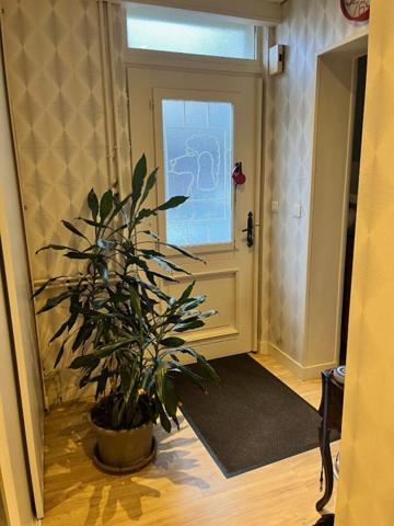 Maison de ville Vichy 7 pièce(s) avec garage et cour intérieure