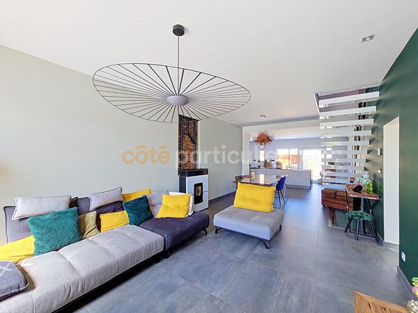 Vente
                Maison152 m² - 4 Pièces -
                    ARMENTIERES (59280)