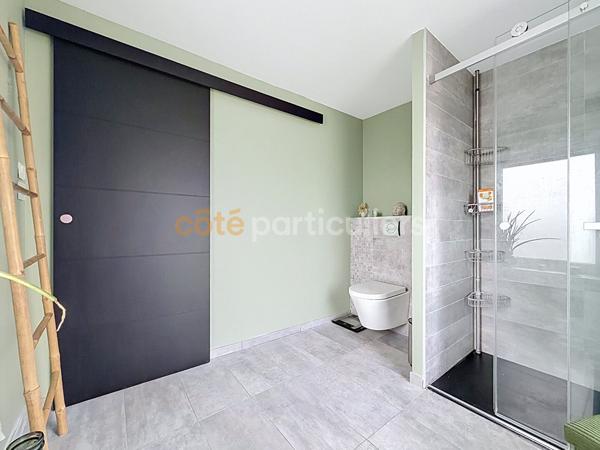 Vente
                Maison152 m² - 4 Pièces -
                    ARMENTIERES (59280)