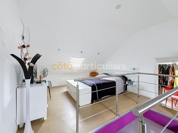 Vente
                Maison152 m² - 4 Pièces -
                    ARMENTIERES (59280)
