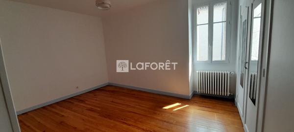 Location appartement près de Saint-Flour - 5 pièce(s) - 112 m² - 635 € par mois