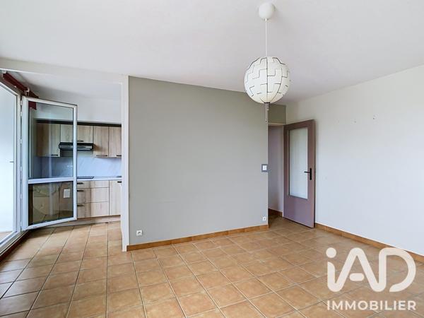 Appartement à vendre 3 pièces 66 m² Corbeil-Essonnes