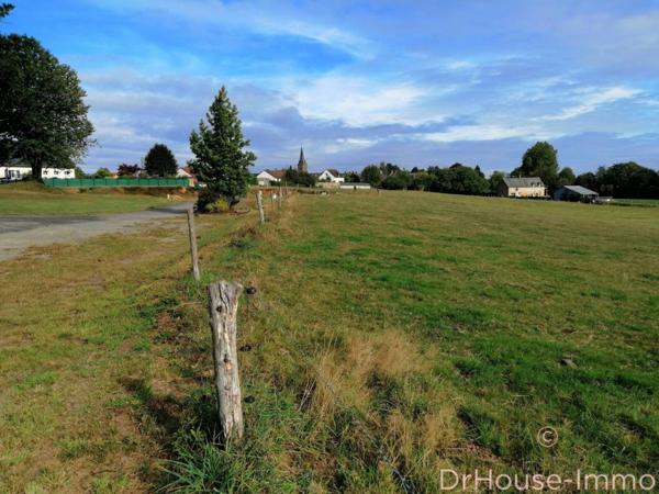 Bien immobilier à vendre de 753 m²