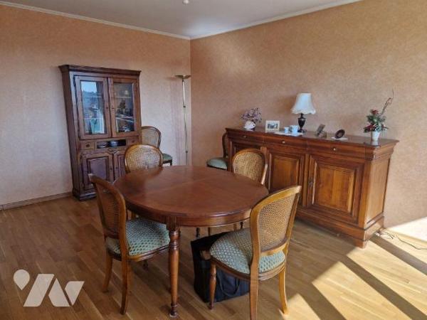 A VENDRE sur la commune de SAINT ANDRE LES VERGERS - Appartement T3 lumineux - au 7ème étage av...
