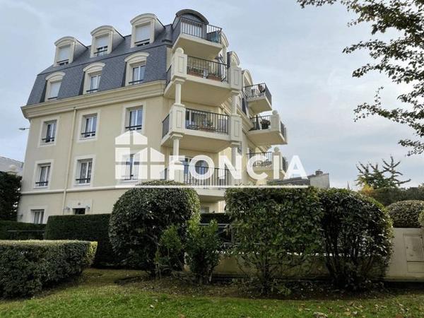 Location Appartement 3 pièces 64.9 m² - 59 A 65 RUE DE BAYEUX Caen 14000