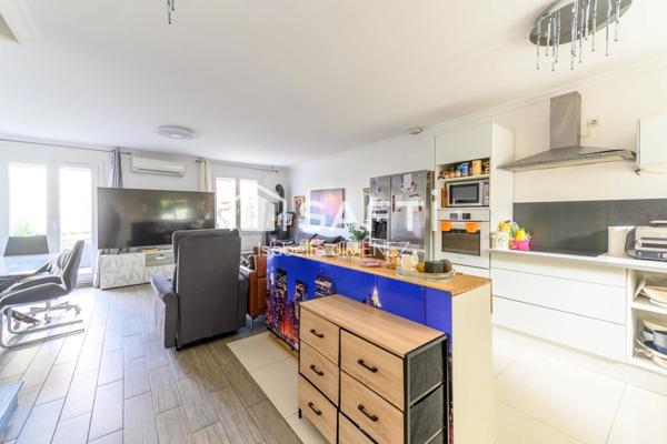 Maison d'environ 125 m 2 avec 5 chambres dont un en Rdc