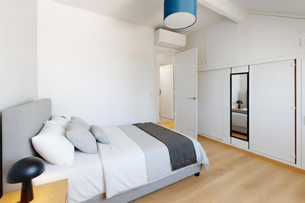 Maison lumineuse et rénovée 7 pièce(s) 165 m2 terrain 800 m2