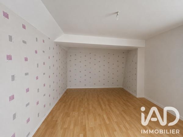 Maison à vendre 6 pièces 94,75 m² Doué-en-Anjou