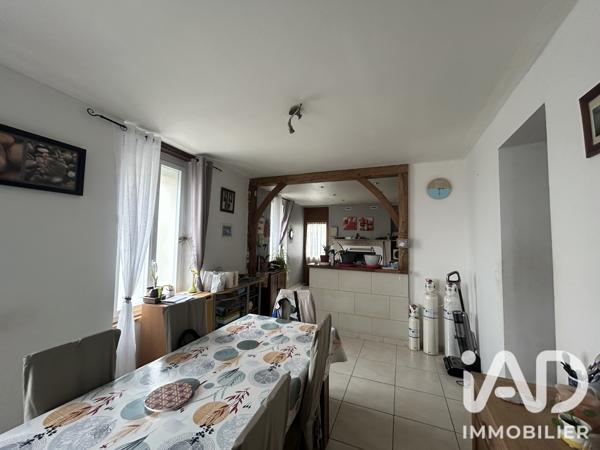 Maison à vendre 6 pièces 94,75 m² Doué-en-Anjou