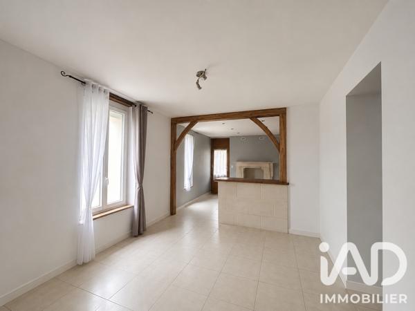 Maison à vendre 6 pièces 94,75 m² Doué-en-Anjou