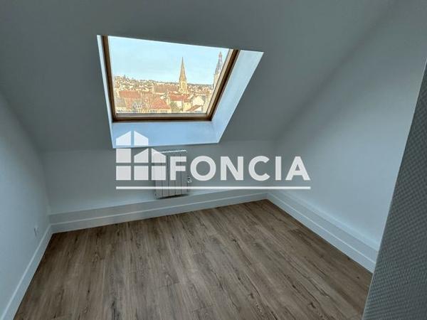 Location Appartement 2 pièces 46.47 m² - 1 BIS RUE DU MARECHAL FOCH Limay 78520