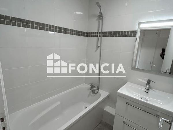 Location Appartement 2 pièces 46.47 m² - 1 BIS RUE DU MARECHAL FOCH Limay 78520