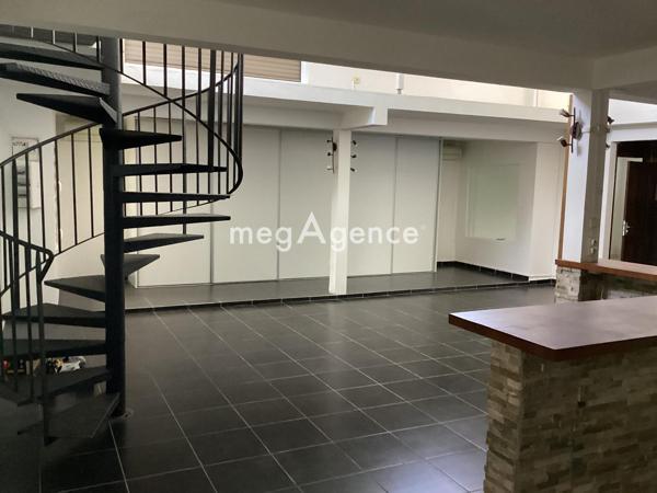 Maison à CAYENNE, 97300 - 4 pièces 165m²