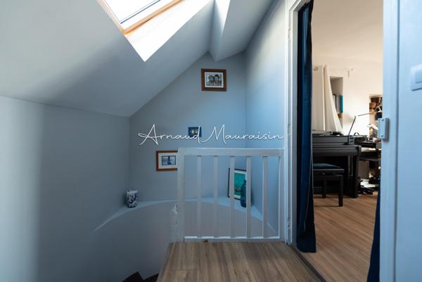 Maison de ville en triplex avec garage !