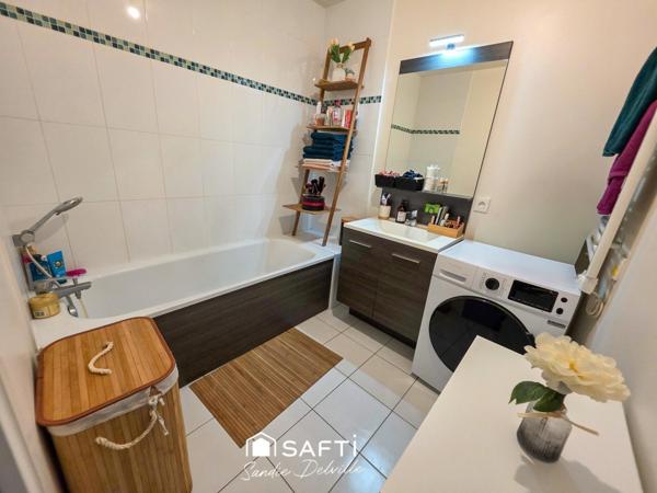 Appartement 3 pièces- 2 ch- 63m²- balcon