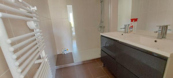 MAZERES BELLE ET GRANDE MAISON DE VILLE AVEC TERRASSE