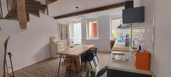 MAZERES BELLE ET GRANDE MAISON DE VILLE AVEC TERRASSE