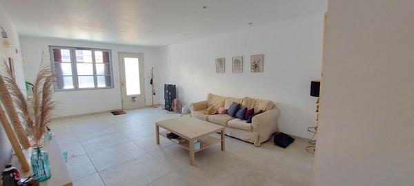 MAZERES BELLE ET GRANDE MAISON DE VILLE AVEC TERRASSE