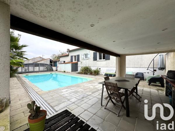 Maison à vendre 8 pièces 198 m² Fors