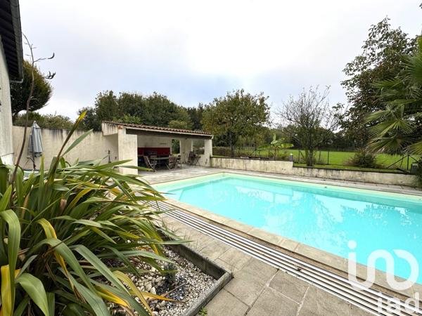 Maison à vendre 8 pièces 198 m² Fors