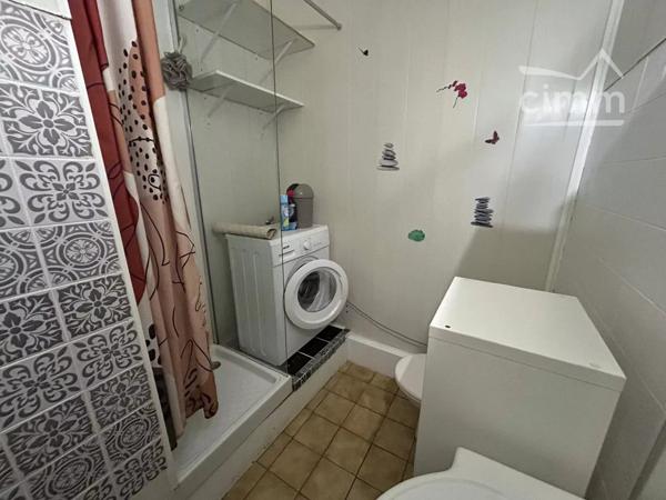 LOCATION SAISONNIERE: