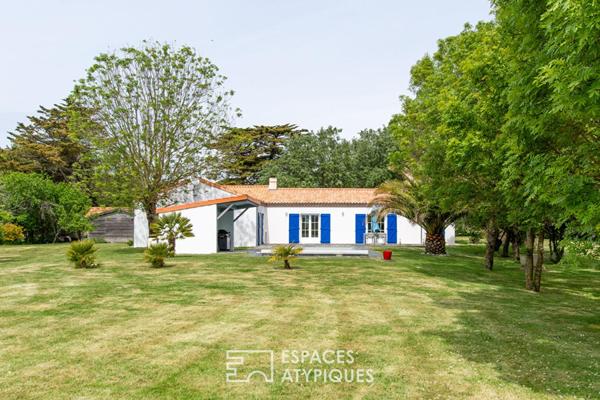 Maison avec piscine dans son parc de 2,6 hectares