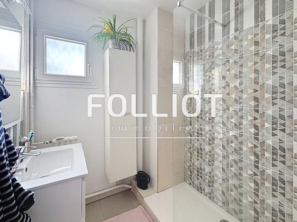 Appartement Coutances 3 pièce(s) 75.74 m2 A VENDRE COUP DE COEUR
