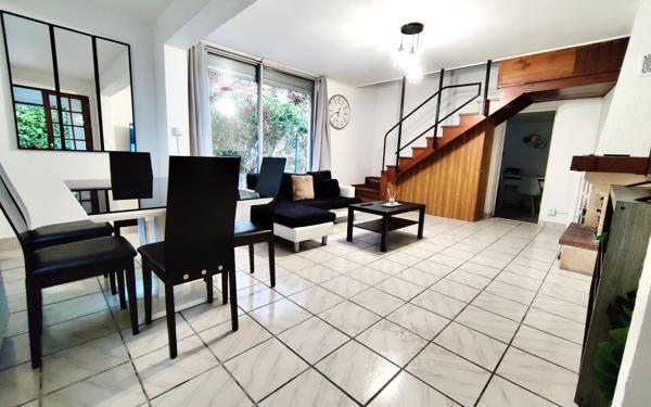 Maison à vendre    6 pièces • 105,96 m2 Toulouse