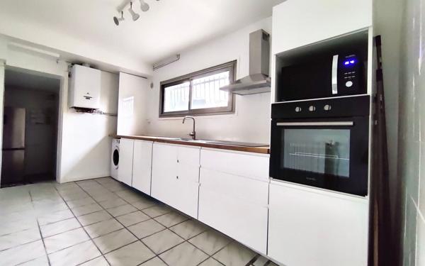 Maison à vendre    6 pièces • 105,96 m2 Toulouse