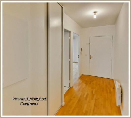 Appartement à vendre 2 pièces BRETIGNY SUR ORGE (91) CENTRE VILLE Mezzanine ,2 balcons, parking