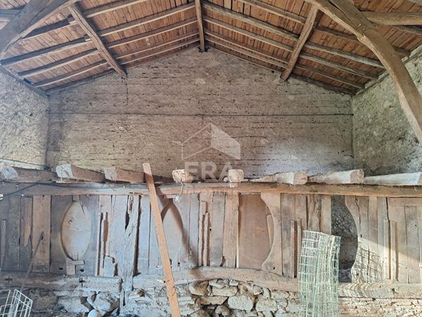 À vendre : Ferme à rénover à Montpon-Ménestérol