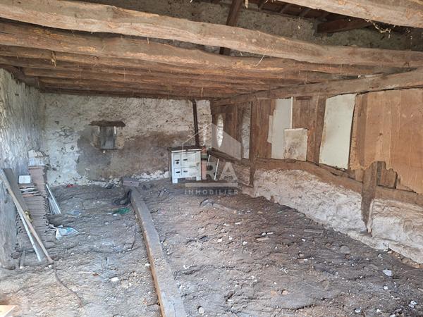 À vendre : Ferme à rénover à Montpon-Ménestérol