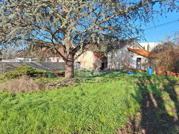 À vendre : Ferme à rénover à Montpon-Ménestérol
