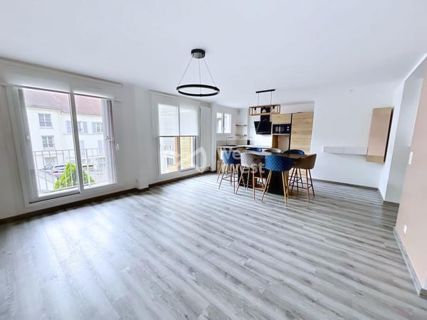 Appartement 4 pièces lumineux de 2 Balcons