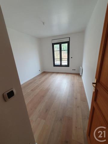 Appartement F2 à vendre  2 pièces - 50 m2 LOUVRES - 95