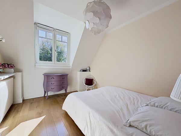 SUPERBE VILLA ENTIEREMENT REHABILITEE